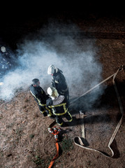 Obraz premium Firefighters at work