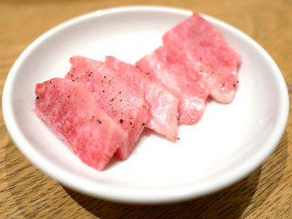 近江牛　焼肉　バラカルビ