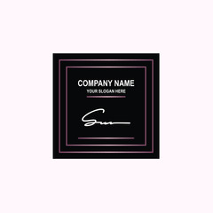 SU Initial signature logo is white, with a dark pink grid gradation line. with a black square background