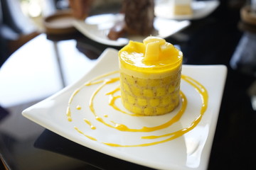 lemon mousse cake