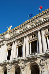 Fototapeta na wymiar Opera Garnier in Paris
