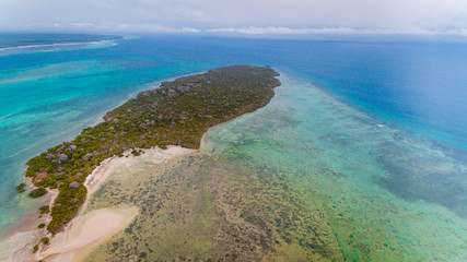 Fototapeta na wymiar aerial view of the vundwe island in Zanzibar
