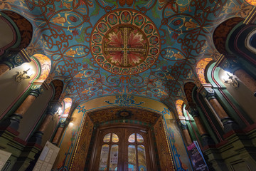 Fototapeta premium Saint Petersburg, Russia - Inside interior of The orthodox Church of the Dormition of the Mother of God or Church of the Assumption of the Blessed Virgin Mary