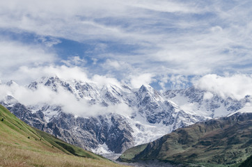 Naklejka premium Peak Shkhara Zemo Svaneti, Georgia. The main Caucasian ridge