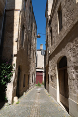Fototapeta na wymiar Pedestrian Street alley in old City center Bordeaux France