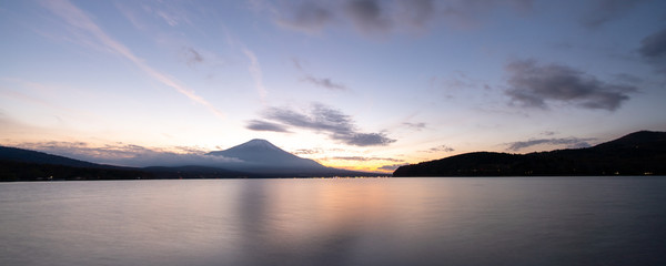 山中湖からの富士山