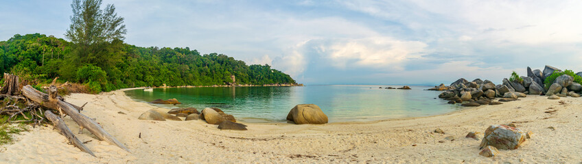 Fototapeta na wymiar A beautiful beach, Teluk Keke Beach, Besar, Perhentian Island, Malaysia
