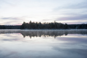 Fototapeta premium Foto reportaje: Una tarde de invierno, Wolf creek lake, Ontario, Canada.