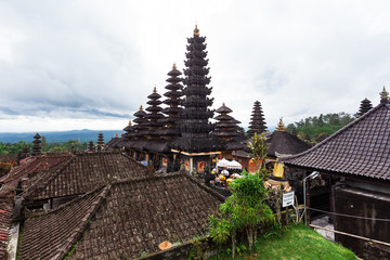 Fototapeta na wymiar Balinese temple. The architecture of the island of Bali. Exterior and details.