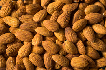 Raw Organic Shelled Almonds