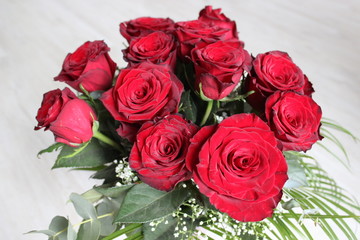 bouquet of red roses