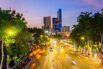 traffic in the Surabaya city at night