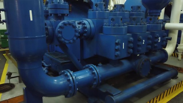 Triplex Mud Pump to Circulate Drilling Mud