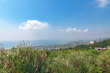 Fototapeta na wymiar 沖縄 中城城跡からの眺望