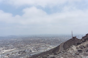 Vista &aacute;erea de la ciudad de Lima
