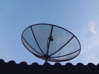 Antena Parabólica 2