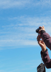 カメラで撮影する