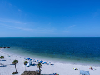 Obraz premium aerial view of beach and blue ocean