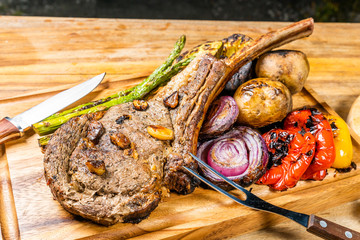 アメリカン ステーキ　 American Wild Tomahawk Beef Steak