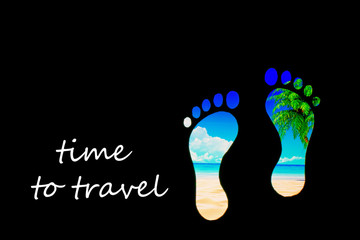  footprints to the sea and palm trees around