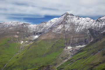 View of the Hoher Tenn from a high viewpoint above the Mooserboden reservoir
