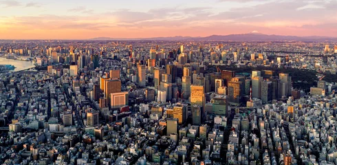 Zelfklevend Fotobehang Tokio Dawn shot of central of Taokyo, Japan