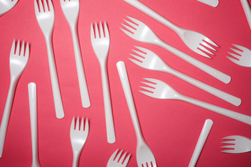 Disposable plastic cutlery