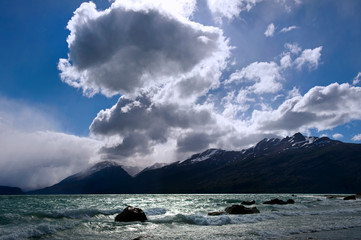 Am Lago Argentino, Provinz Santa Cruz, Patagonien/ Argentinien