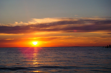 Fototapeta na wymiar glowing sunset on the beach