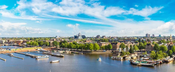  Panoramic view of Amsterdam © Sergii Figurnyi