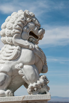 Foo Dog statue in the Mojave desert outback. 