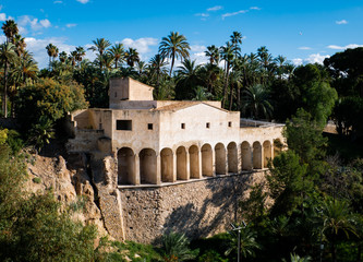 Molí del real with palm trees in Elche