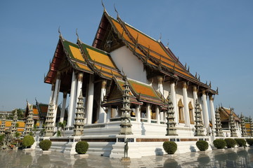 Fototapeta na wymiar Religious places - Buddhism, Thailand Bangkok Wat Suthat Thepwararam scenic view