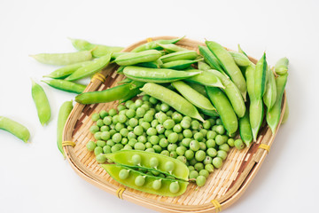 新鮮なえんどう豆