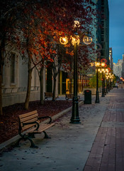 Fototapeta na wymiar city streets in autumn after sunset