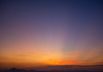 Fototapeta na wymiar twilight colorful sky and cloud with sunlight.