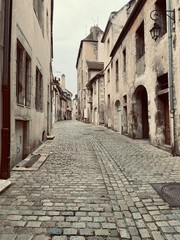 Obraz na płótnie Canvas narrow street in old town of lisbon portugal