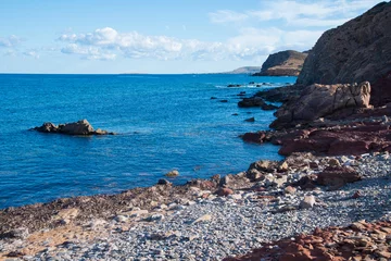 Voilages Cala Pregonda, île de Minorque, Espagne Petite plage voisine de Cala Pregonda, une des plus belles plages de Minorque, îles Baléares