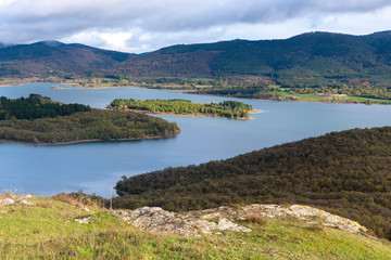 Fototapeta na wymiar Panoramic view of Ullibarri-Gamboa reservoir, Basque Country, Spain