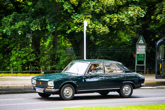 Peugeot 504