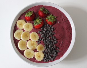 Breakfast smoothie bowl