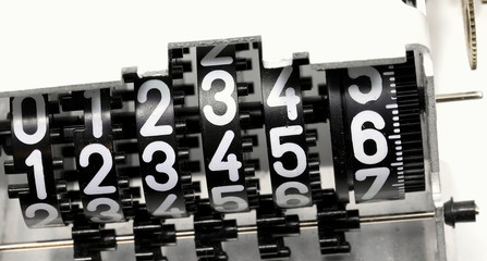 many big numbers of an alalogic counter