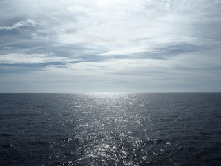 地平線　海