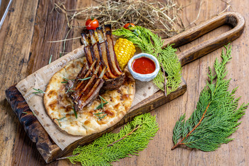 grilled meat (pork, beef, game, lamb)