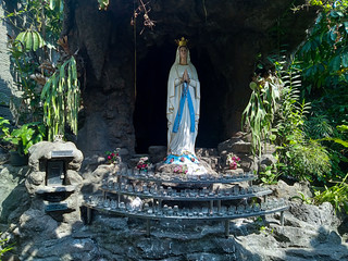 Mother Mary Statue