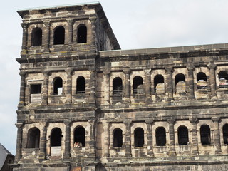 Porta Nigra – Schwarzes Tor