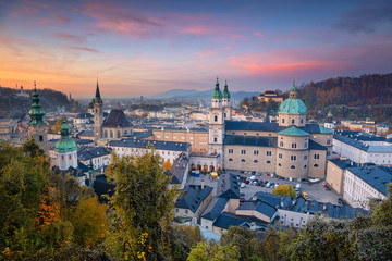 Fototapeta na wymiar Salzburg, Austria. Cityscape image of the Salzburg, Austria with Salzburg Cathedral during autumn sunset.