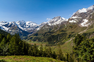 Fototapeta na wymiar Alpenlandschaft Österreichs