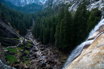 Obraz premium Top view from Nevada Fall. Nice picture of Merced river