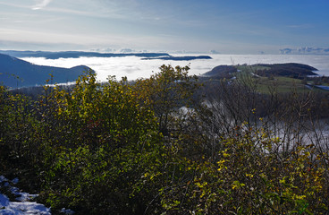 Fototapeta na wymiar Nebel überm Albvorland